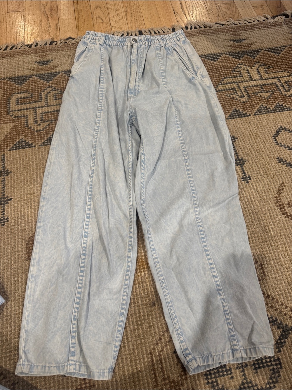 Rachel Comey Light Wash Relaxed Denim Jeans ballon style
